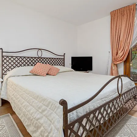 Villa Manuela *